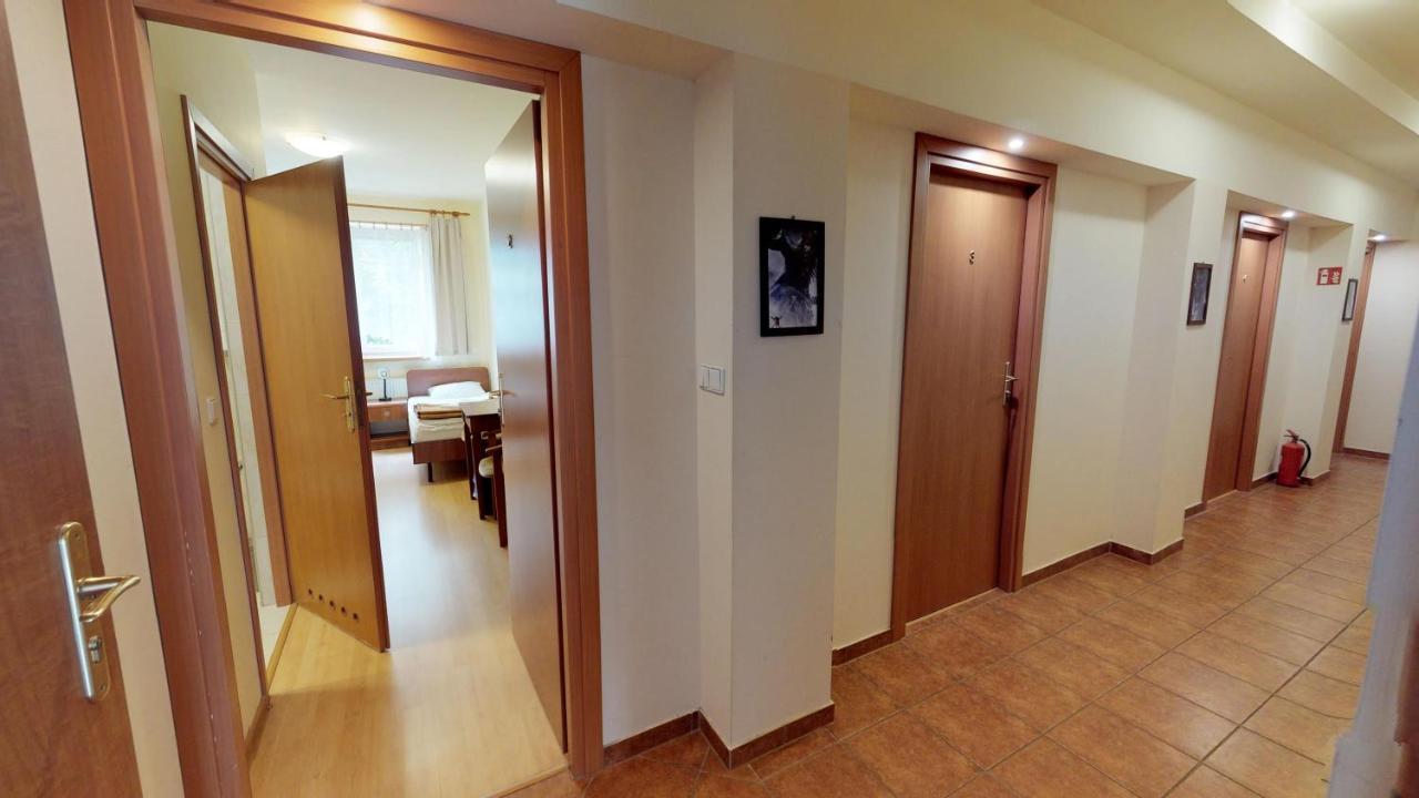Noclegi Czarna Perla Cracóvia Exterior foto